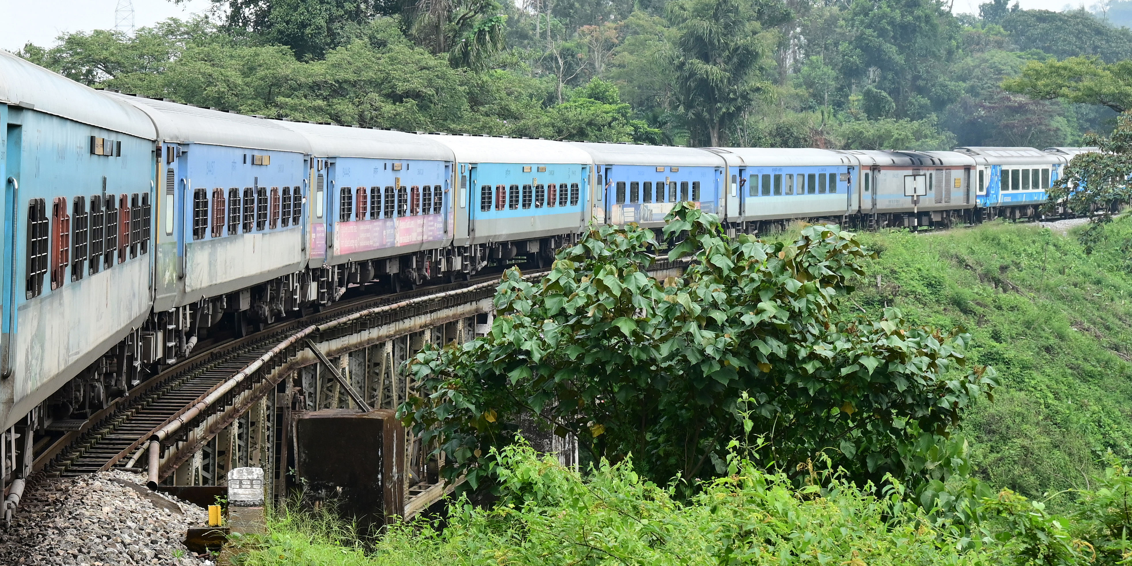 ರೈಲು