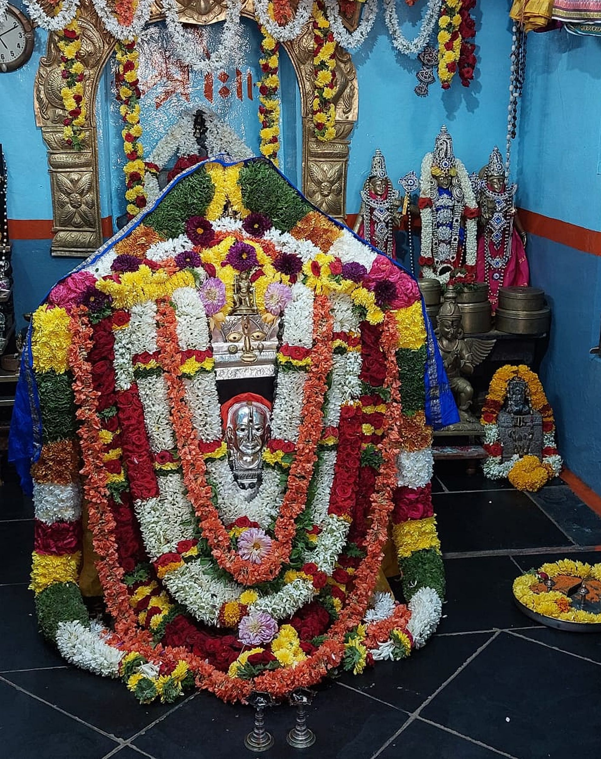 ಕೊಪ್ಪಳದ ರಾಯರ ಮಠದಲ್ಲಿರು ವೃಂದಾವನ