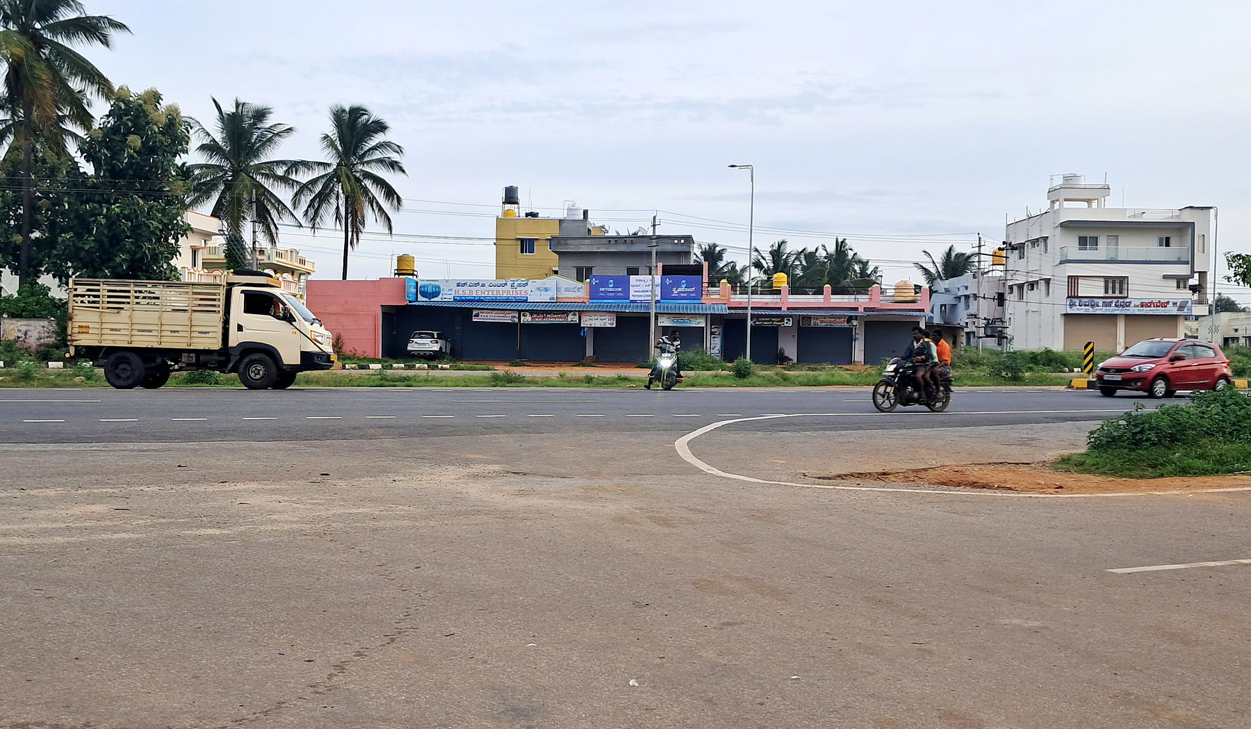 ಹಿರೀಸಾವೆಯ ಗನ್ನಿ ಬಸವೇಶ್ವರ ವೃತ್ತ