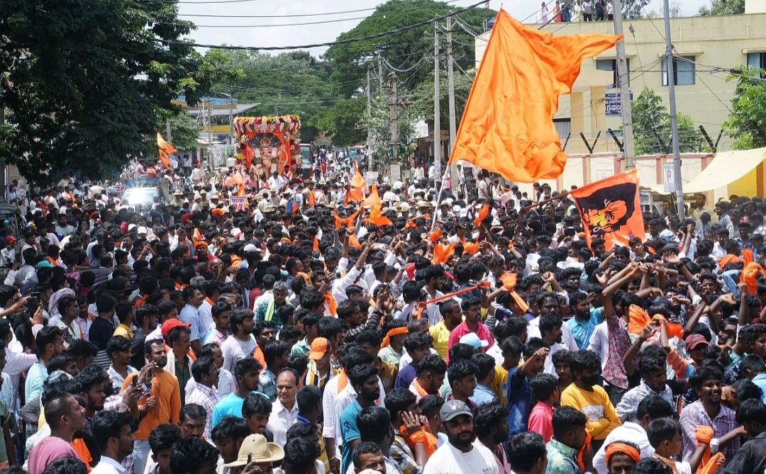 ಶಿರಾದಲ್ಲಿ ಶನಿವಾರ ನಡೆದ ಹಿಂದೂ ಮಹಾ ಗಣಪತಿಯ ವಿಸರ್ಜನೆ ಮೆರವಣಿಗೆ