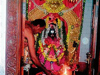 ಗೋಪಾಲಪುರ: ಸಂಭ್ರಮದ ಬನದ ಹುಣ್ಣಿಮೆ ಪೂಜೆ