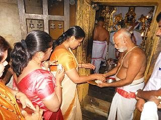 ಮೇಲುಕೋಟೆ: ಬಿಎಸ್‌ವೈ ಹೆಸರಲ್ಲಿ ಶೋಭಾ ಪೂಜೆ