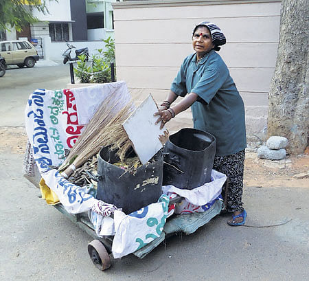 ರಸ್ತೆಯೇನೋ ಶುಚಿಯಾಯಿತು, ಬದುಕು...?