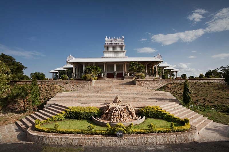 ಹಂಪಿ ಕನ್ನಡ ವಿಶ್ವವಿದ್ಯಾಲಯದ ಅಕ್ಷರ ಗ್ರಂಥಾಲಯ