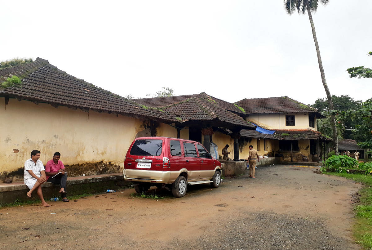 ಹಿರಿಯಡಕದಲ್ಲಿರುವ ಶಿರೂರು ಮೂಲಮಠ