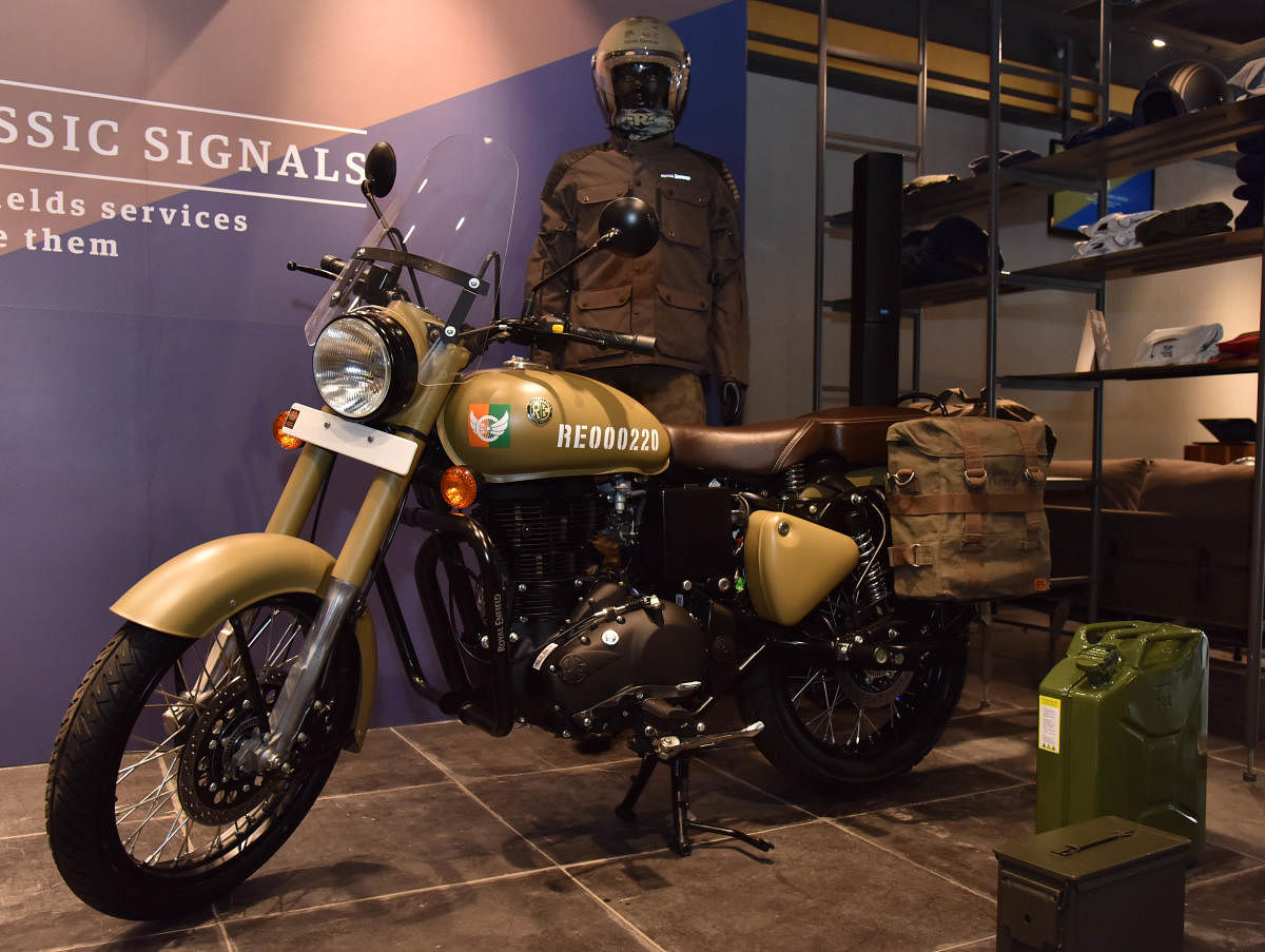 The new bikes of Royal Enfield Classic Signals 350 Airborne Blue and Stormrider Sand with Dual Channel ABS during the launch at Lal Bagh road show room in Bengaluru on Tuesday 28th August 2018. Photo by Janardhan BK