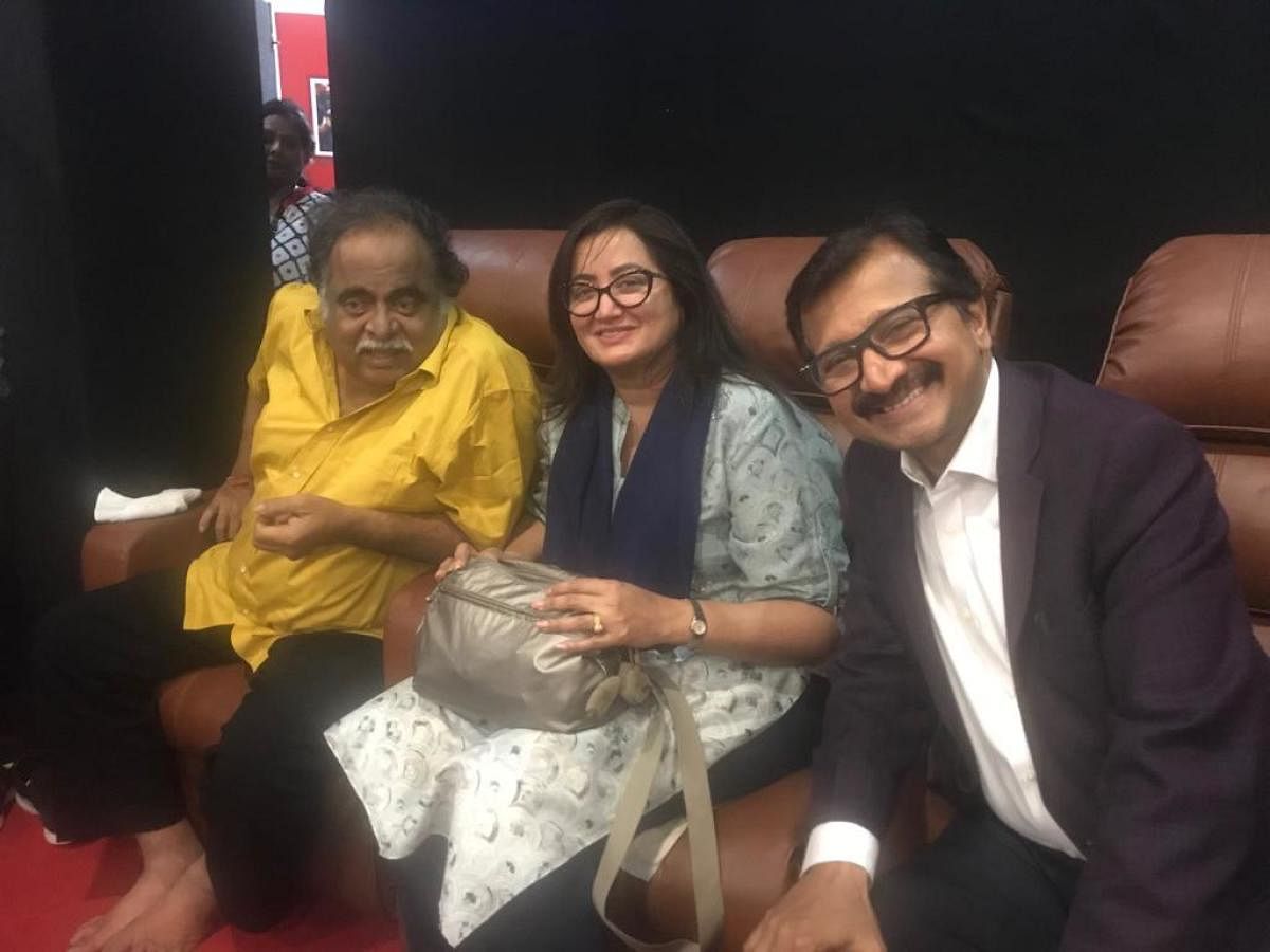 ಅಂಬರೀಷ್‌ ಹಾಗೂ ಸುಮಲತಾ ಅವರೊಂದಿಗೆ ಡಾ.ಸತೀಶ್‌