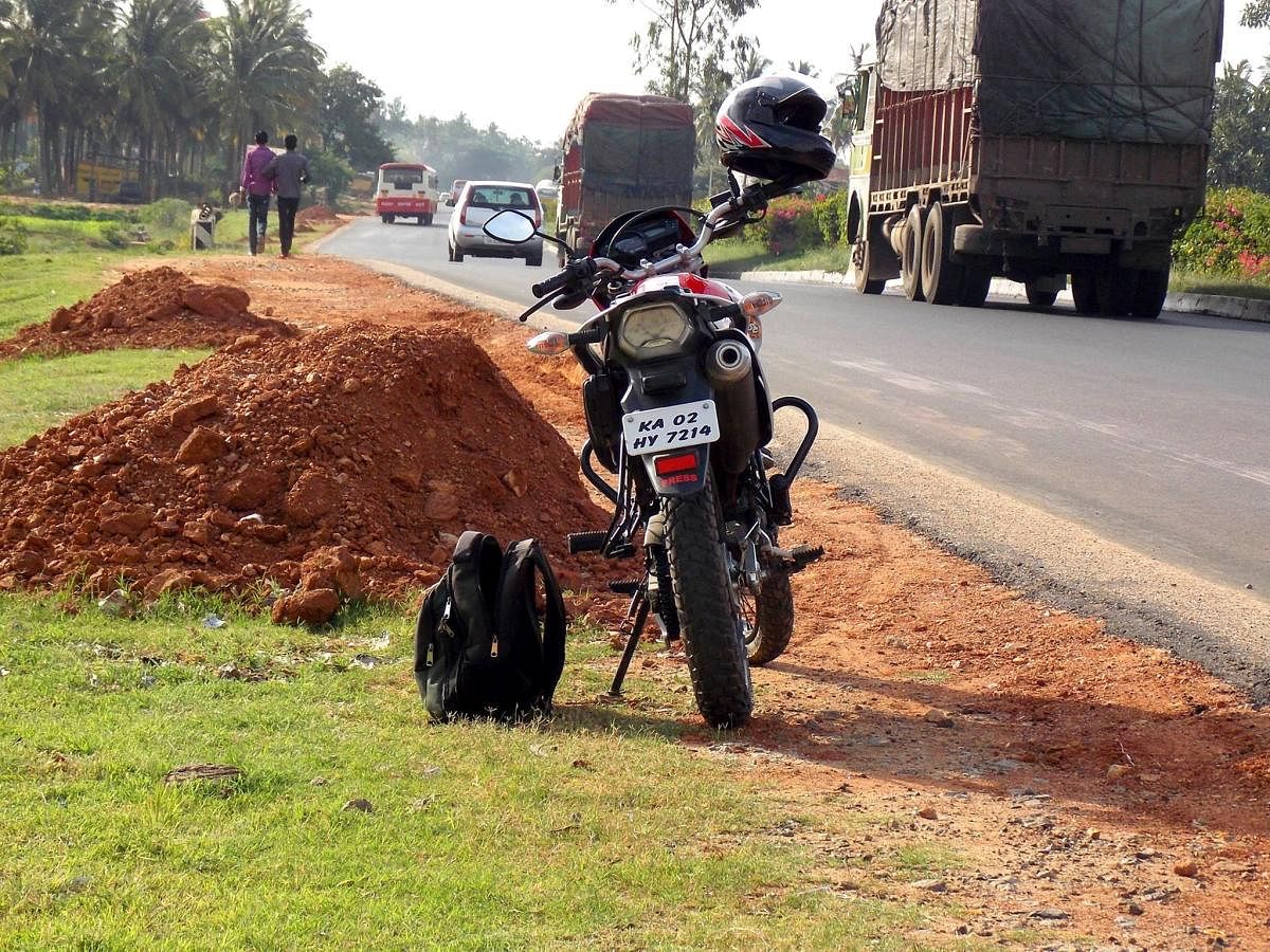 ಸೋಲೊ ಬೈಕಿಂಗ್