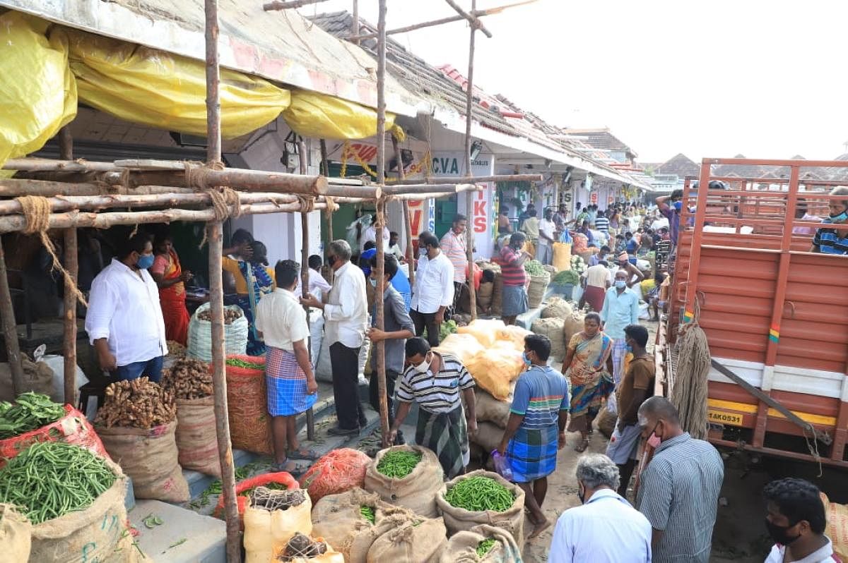 ಸಗಟು ಮಾರುಕಟ್ಟೆಯಲ್ಲಿ ವಹಿವಾಟು–ಸಾಂದರ್ಭಿಕ ಚಿತ್ರ