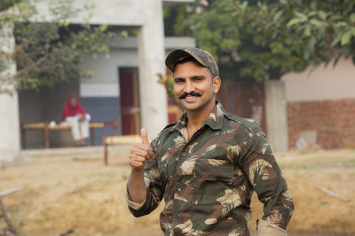 Indian ethnicity, Indian Culture, Adult, Indian Military, Indian Soldier, Uniform,Indian Military Man