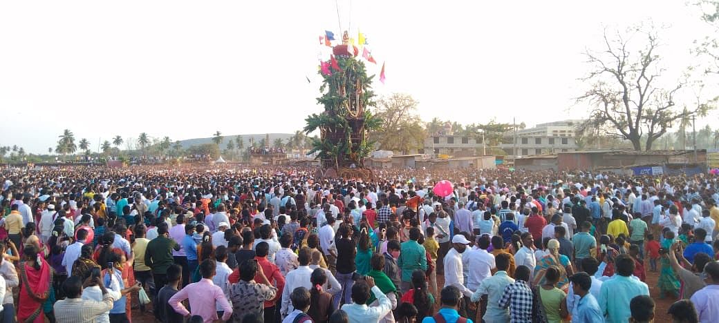 ಬಾಗಲಕೋಟೆ: ನಿರ್ಬಂಧ ಮೀರಿ ಬನಶಂಕರಿ ರಥೋತ್ಸವ: ಲಘು ಲಾಠಿ ಪ್ರಹಾರ: