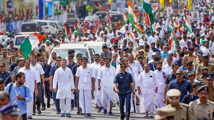 ರಾಹುಲ್ ಗಾಂಧಿ ನೇತೃತ್ವದಲ್ಲಿ ಕೇರಳದಲ್ಲಿ ಹಾದು ಹೋಗುತ್ತಿರುವ ಭಾರತ್ ಜೋಡೊ ಯಾತ್ರೆ