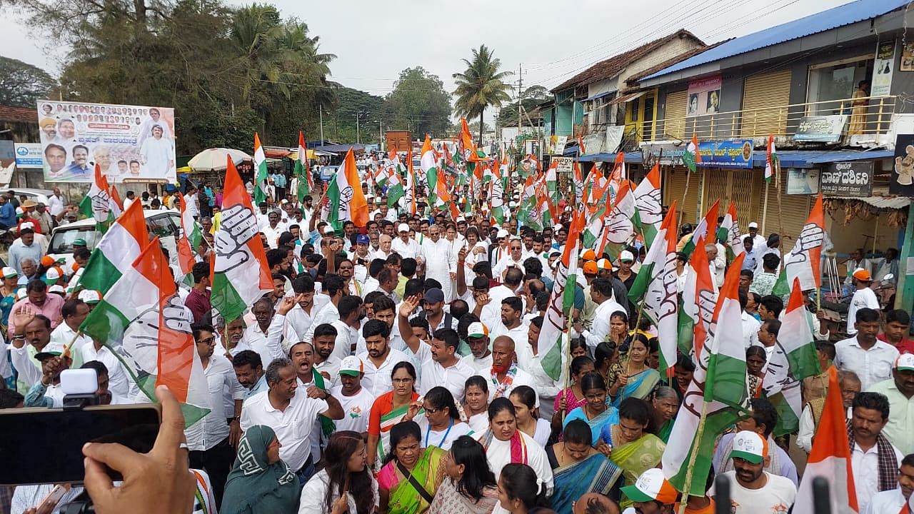 ಶರಾವತಿ ಮುಳುಗಡೆ ಸಂತ್ರಸ್ತರ ಬವಣೆ: ಮಧು ಬಂಗಾರಪ್ಪ ನೇತೃತ್ವದಲ್ಲಿ ಪಾದಯಾತ್ರೆ