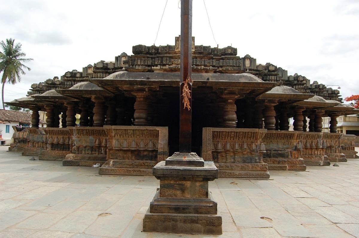 ಹರಿಹರೇಶ್ವರ ದೇವಾಲಯ